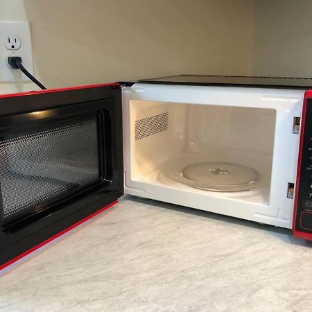 Large And Private 3 Bedroom And 1 Bathroom Apartment Near Newark International Airport Ewr And New York City 외부 사진