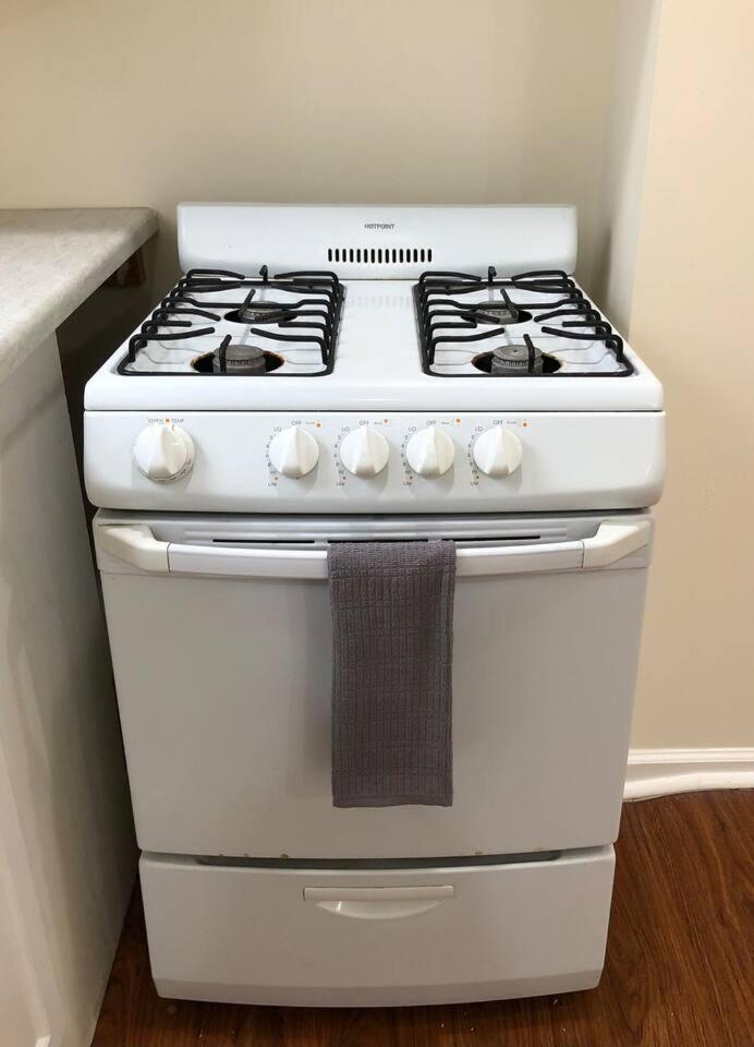 Large And Private 3 Bedroom And 1 Bathroom Apartment Near Newark International Airport Ewr And New York City 외부 사진