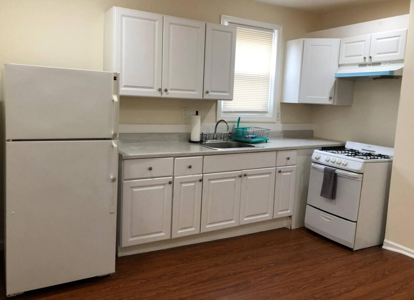 Large And Private 3 Bedroom And 1 Bathroom Apartment Near Newark International Airport Ewr And New York City 외부 사진